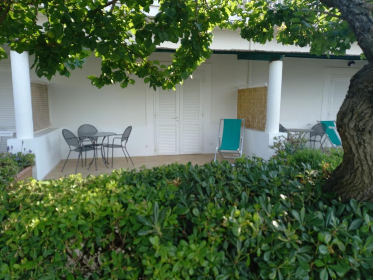 Agenzia Isotur Villa Olimpia Ponza Exterior photo
